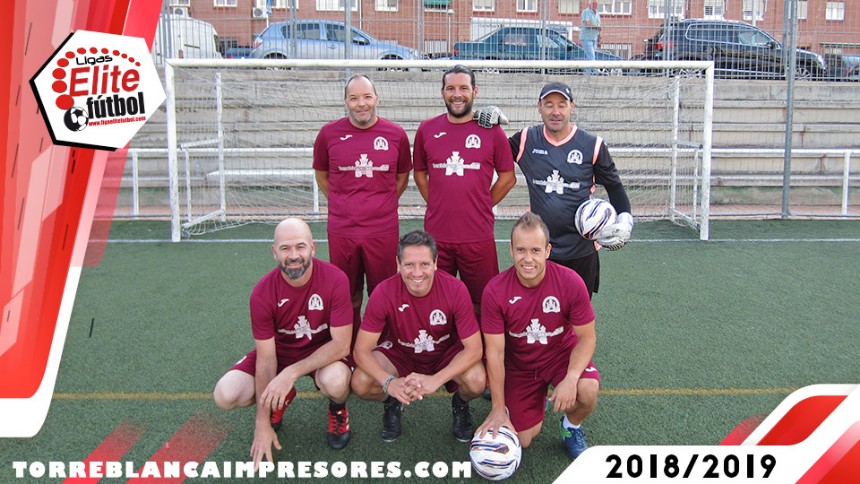 EN MITAD DE TABLA. CARABANCHEL DOMINGO MAÑANA 1ª DIVISION